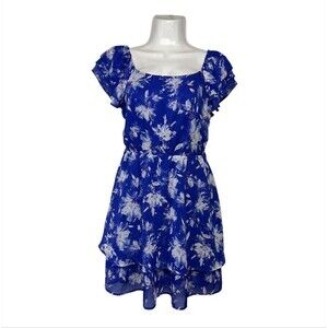 Listicle Women Floral Tiered Ruffle Mini Dress Medium Blue White Cottage Summer